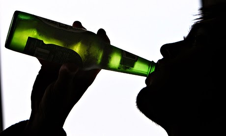Does drinking alcohol impair bone healing?