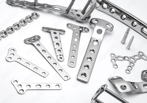Exploring Materials Used in Orthopedic Implants: Types and Advancements